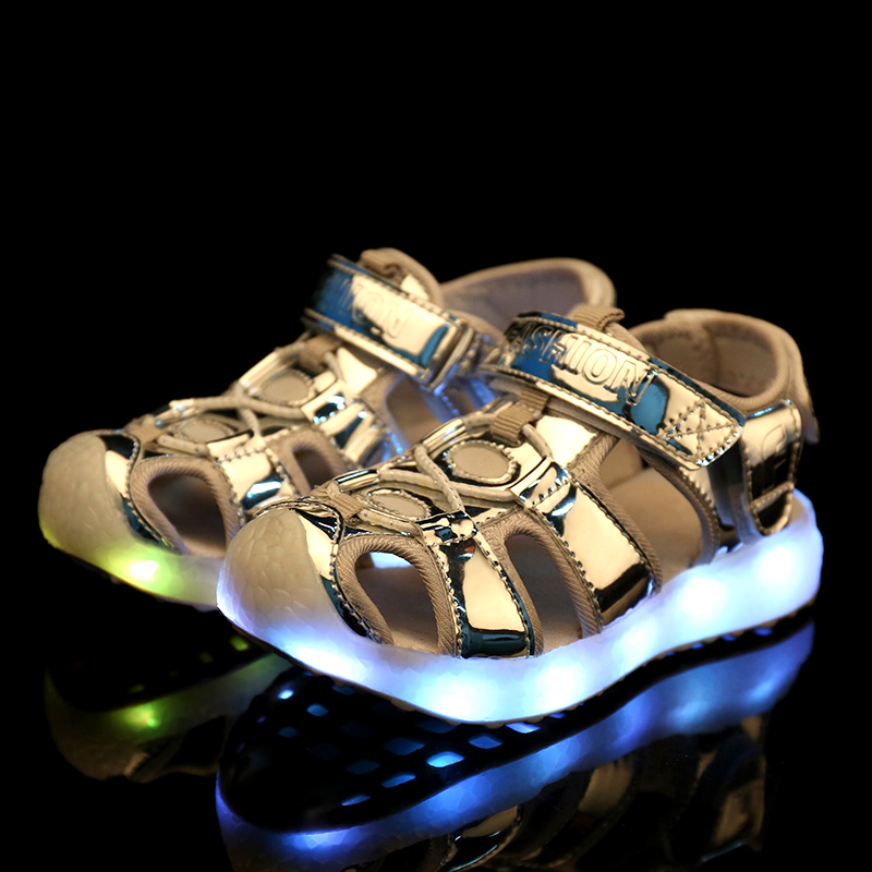 unisex boy and girl flash led sandal for kids children beach LED shoes