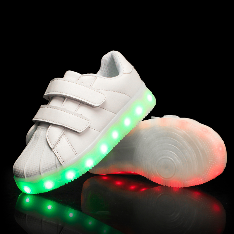 2021 Customized Athletic Kids Led Sneakers  PU Cotton Fabric kid led light shoes