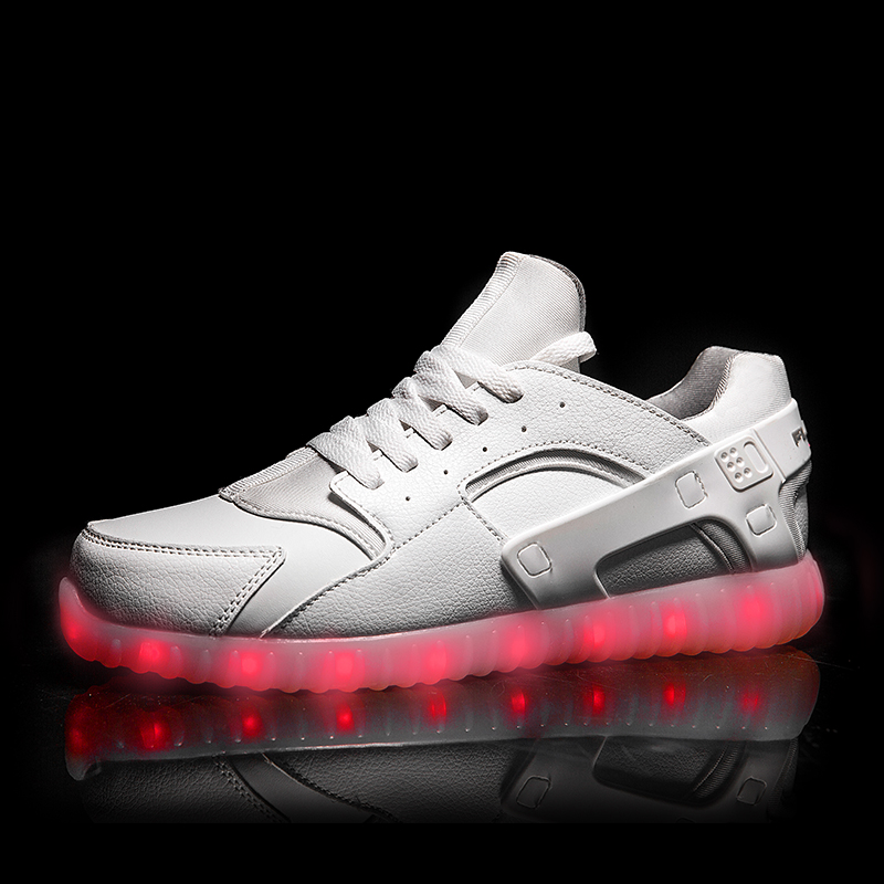 2019-2020 latest  wholesale led luminous sneakers  running led shoes adult